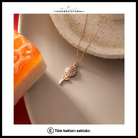 925 Ayar Gümüş Kadife Çiçeği & Ekim Ayı Doğum Taşı Kolyesi