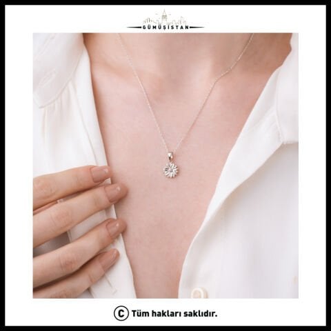 925 Ayar Gümüş Papatya Çiçeği Nisan Ayı Minimal Doğum Taşı Kolyesi