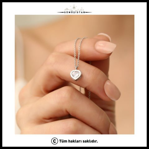 925 Ayar Gümüş Beyaz Taş Minimal Kalp Kolye