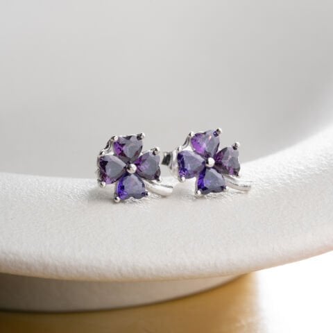 925 Ayar Gümüş Mor Taşlı Kalp Detaylı Yonca Küpe