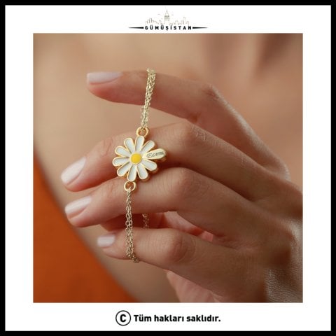 Kişiye Özel İsimli Papatya Bileklik – Pirinç Renkli Çiçek Bileklik