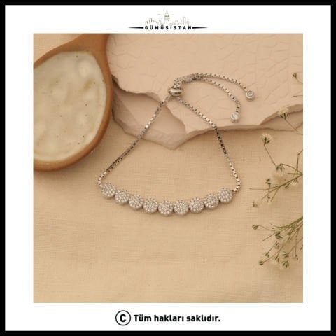 925 Ayar Gümüş Yuvarlak Taşlı Asansörlü