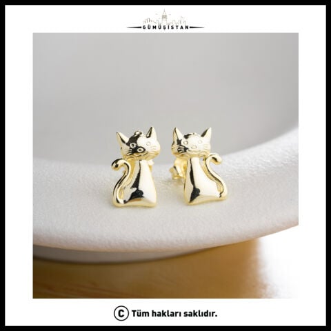 925 Ayar Gümüş Kedi Figürlü Küpe – Gold Renk Minimal Kadın Küpe