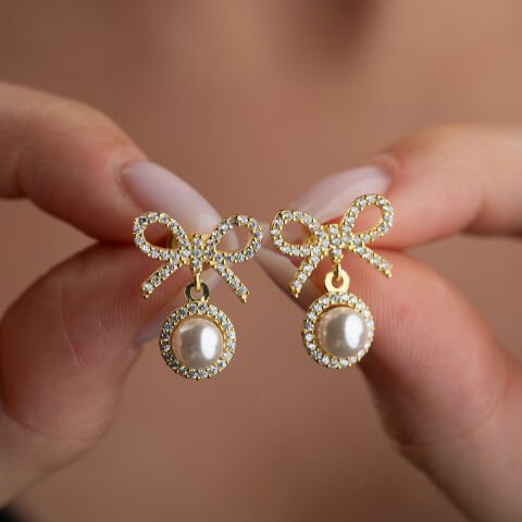 925 Ayar Gümüş Altın Kaplama İncili ve Taşlı Fiyonk Küpe